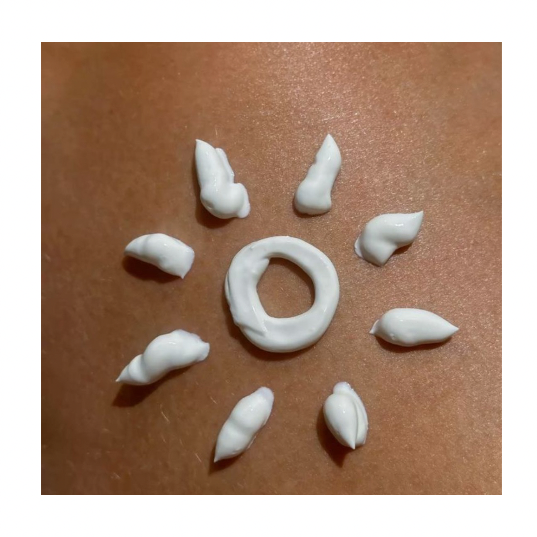 sérum solaire hydratant à la centella asiatica de MADAGASCAR